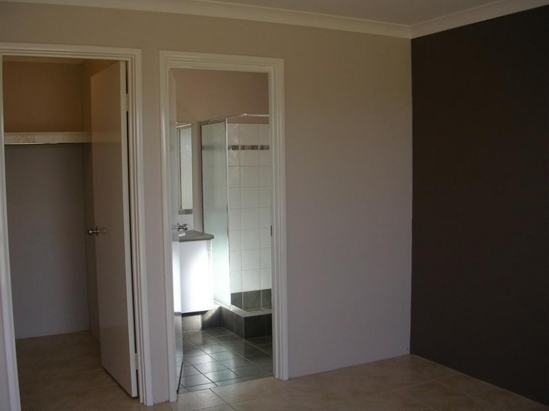 9 Corrib Way, Australind WA 6233