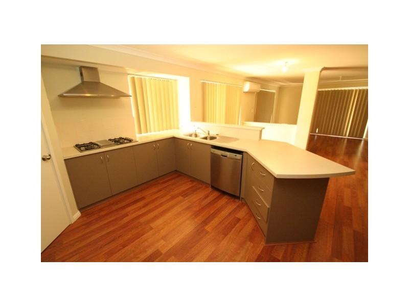 38 Avalon Road, Australind WA 6233