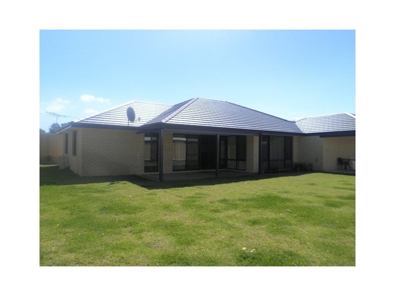 8 Macarthur Court, Australind WA 6233