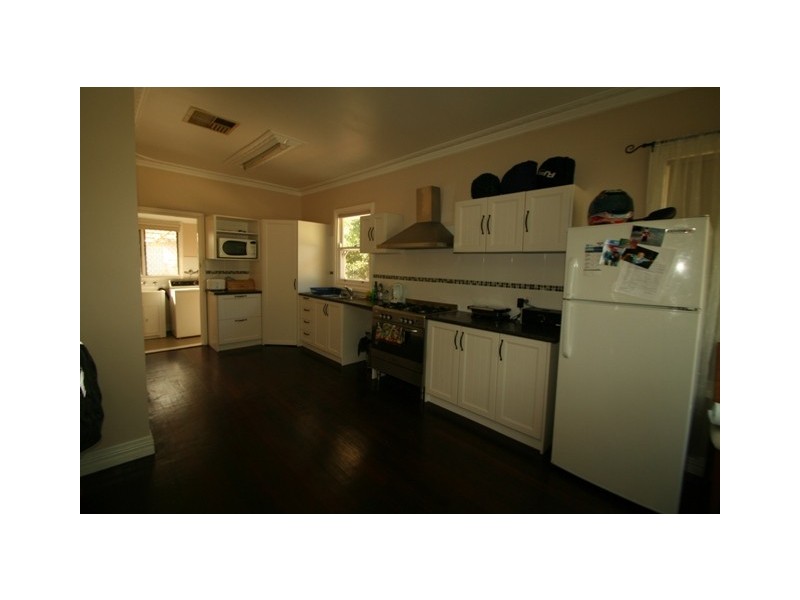 14 Uduc Road, Harvey WA 6220