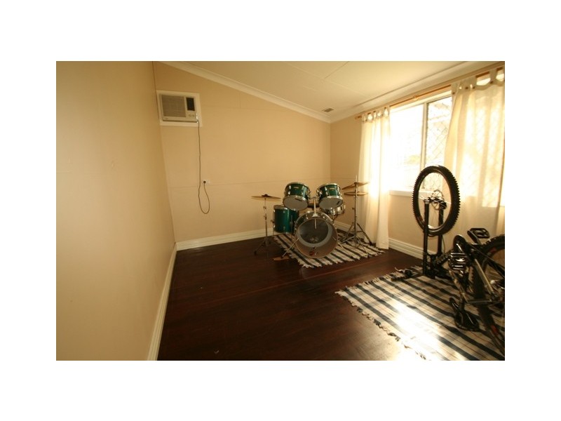 14 Uduc Road, Harvey WA 6220