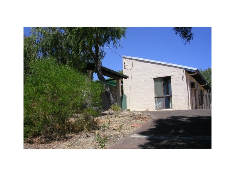 11 Zenner Place, Binningup WA 6233