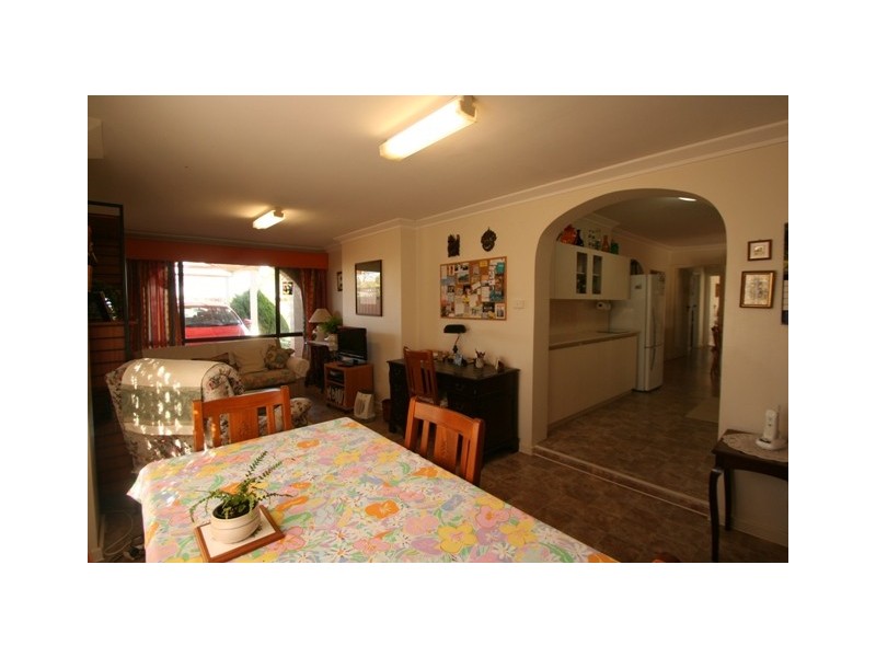 8A Camfield Street, Eaton WA 6232