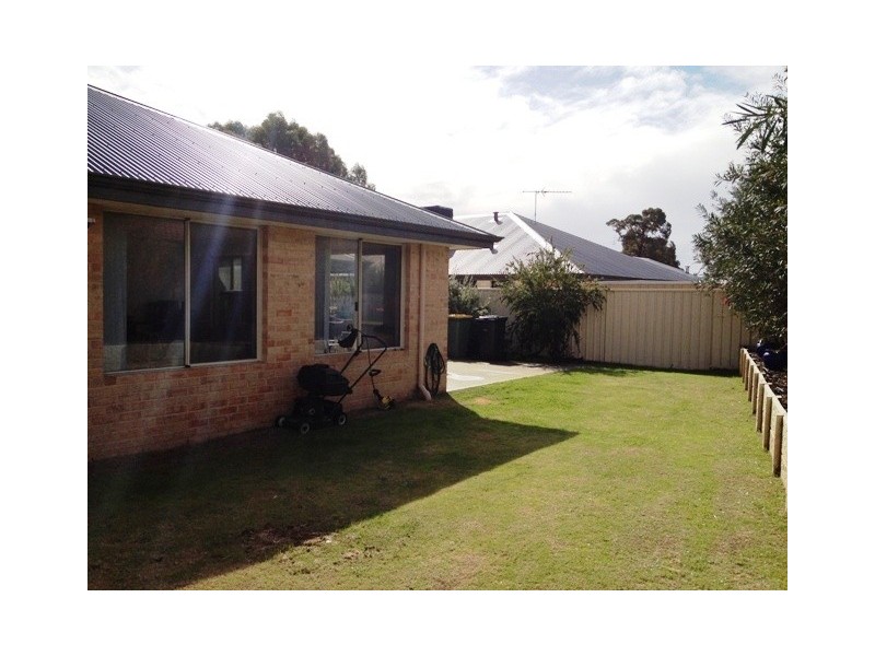 30B Garfield Drive, Australind WA 6233