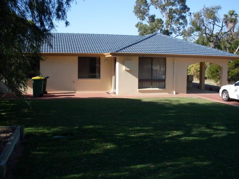 42 Stanton Street, Eaton WA 6232