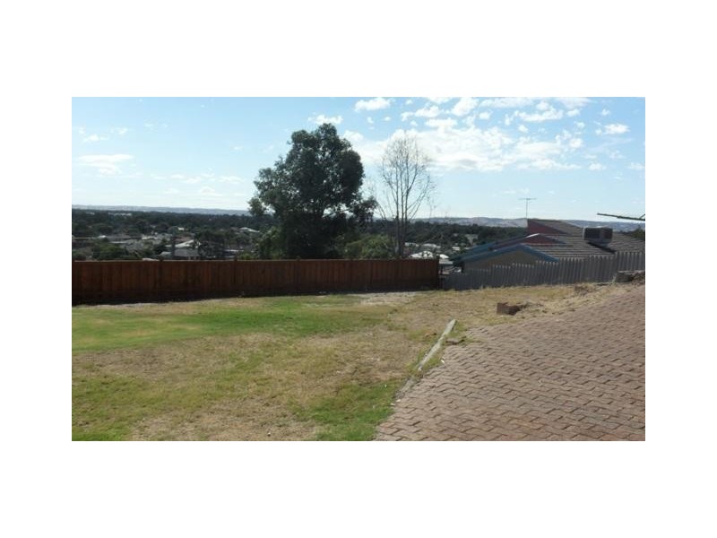 1 Hooper Place, Australind WA 6233