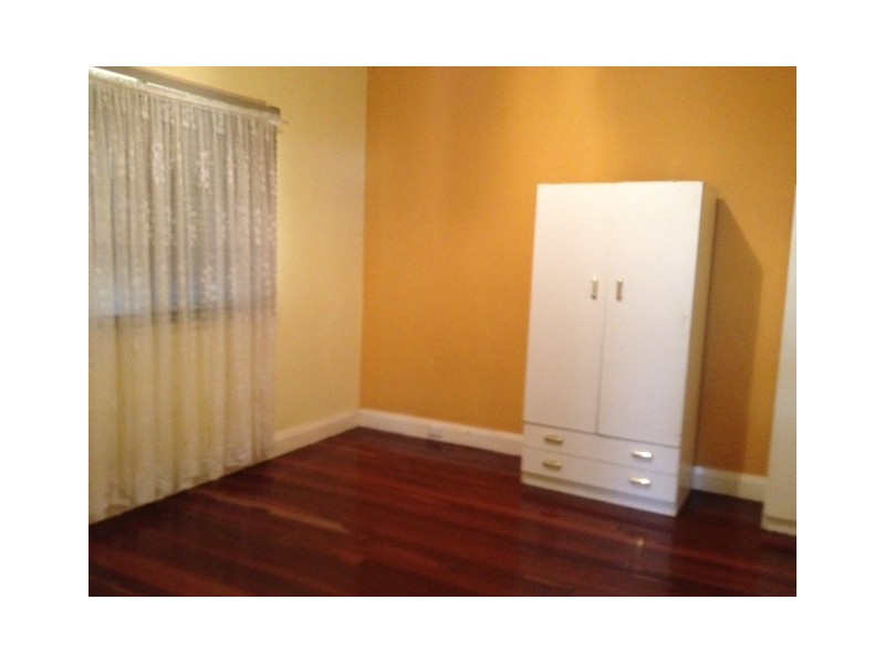 23 Hackett Road, Harvey WA 6220