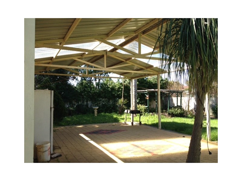 23 Hackett Road, Harvey WA 6220