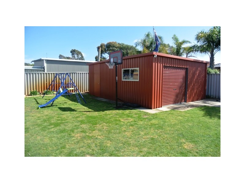 6 Chapple Drive, Australind WA 6233