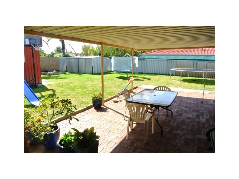 6 Chapple Drive, Australind WA 6233