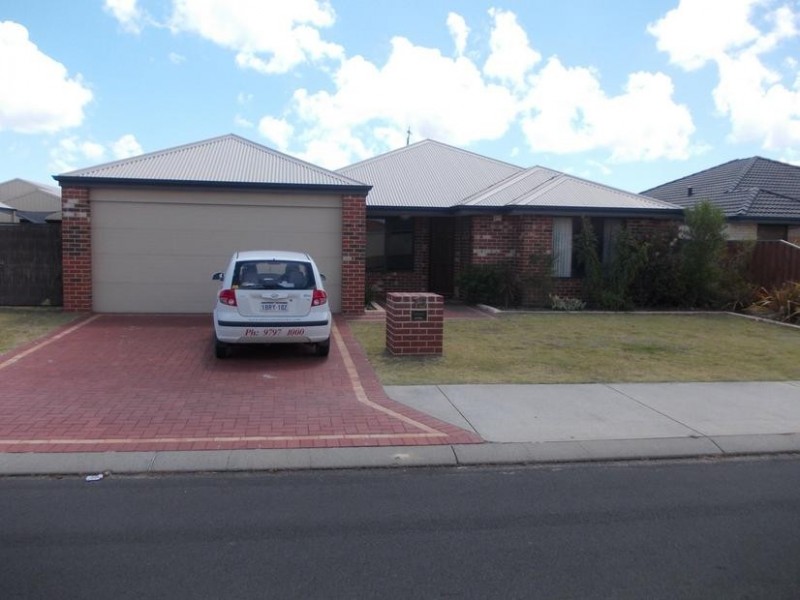 15 Sherwood Road, Australind WA 6233