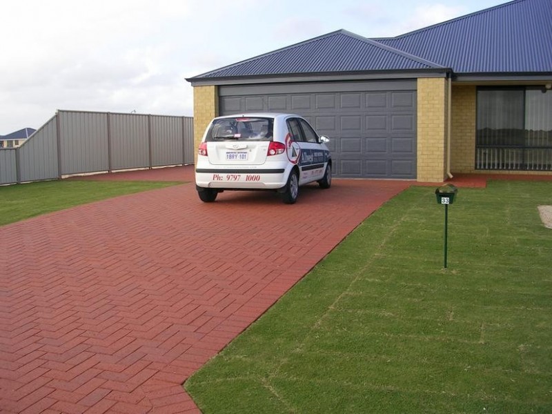 33 Jupiter Drive, Australind WA 6233