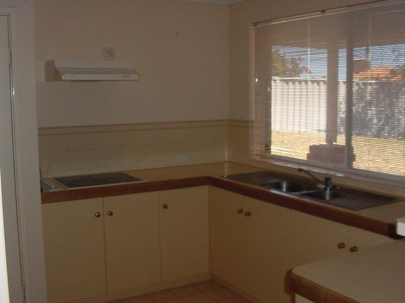 11 Emelia Place, Australind WA 6233