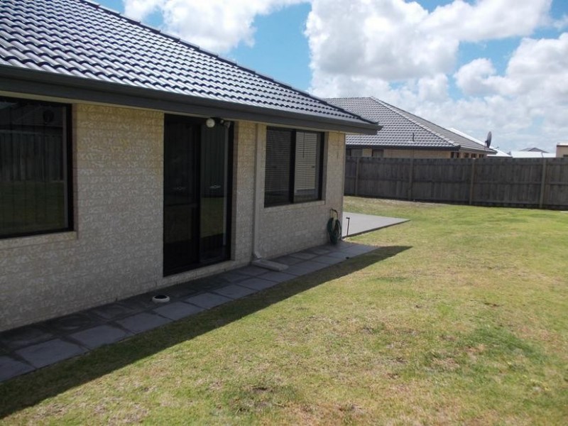 83 Burleigh Drive, Australind WA 6233