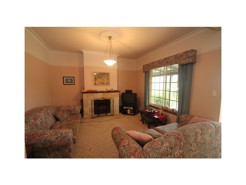 204 Yalinda Drive, Gelorup WA 6230