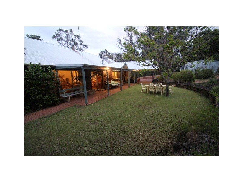 204 Yalinda Drive, Gelorup WA 6230