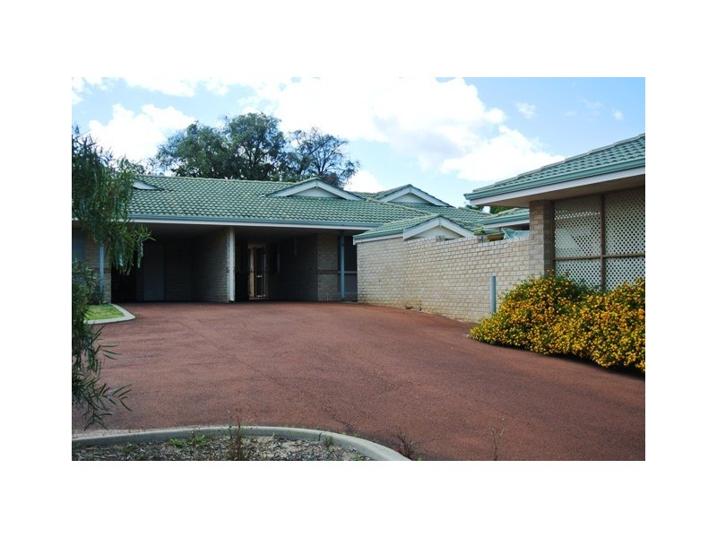 2/35 Wakefield Crescent, Australind WA 6233