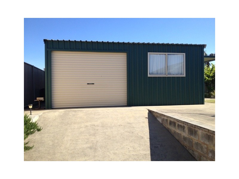 5 Arabian Gardens, Eaton WA 6232