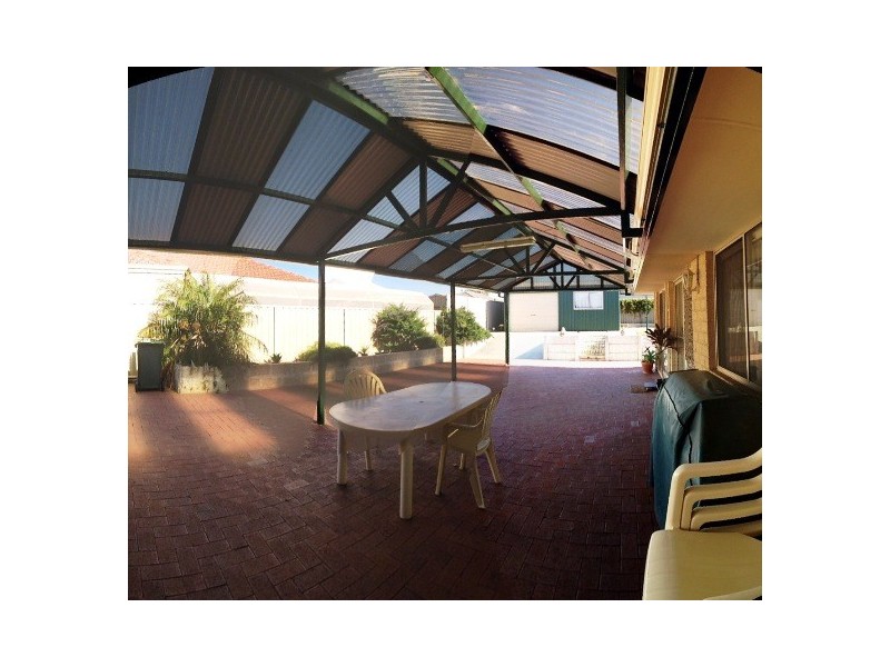 5 Arabian Gardens, Eaton WA 6232