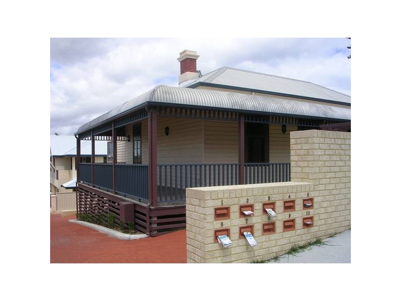 11/5 Carey Street, Bunbury WA 6230