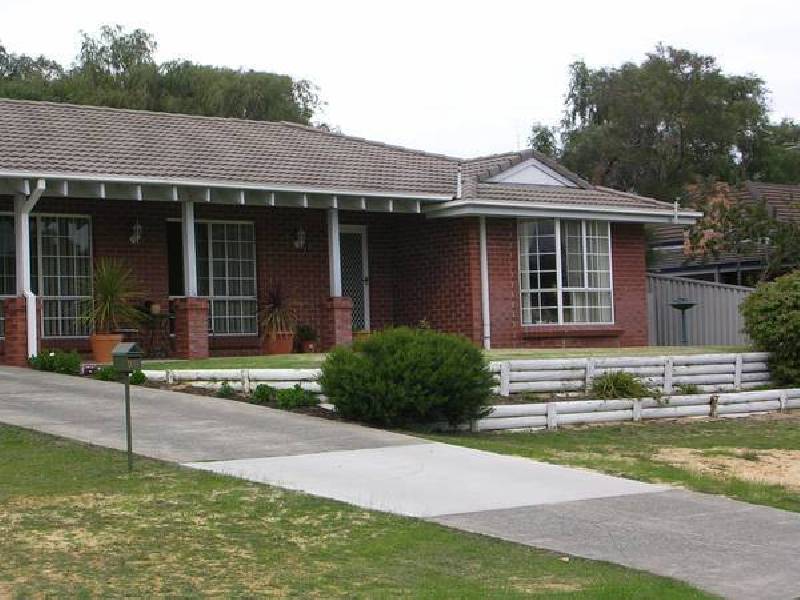20 Mayne Way, Australind WA 6233