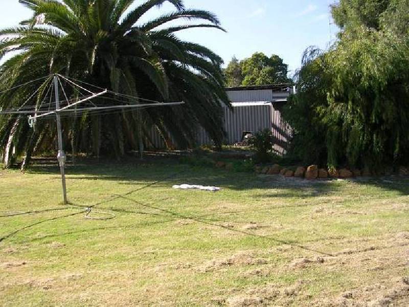 10 Scott Street, Eaton WA 6232