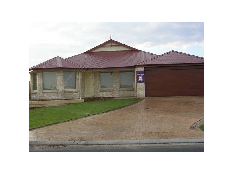 109 Braidwood Drive, Australind WA 6233