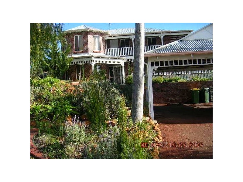 Hooper Place, Australind WA 6233