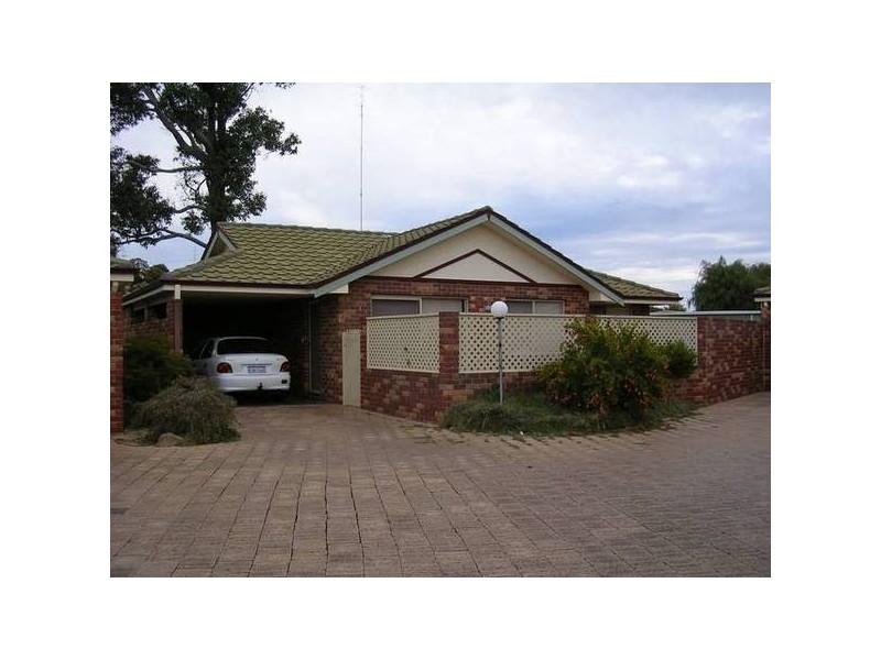 Brotherton Way, Australind WA 6233