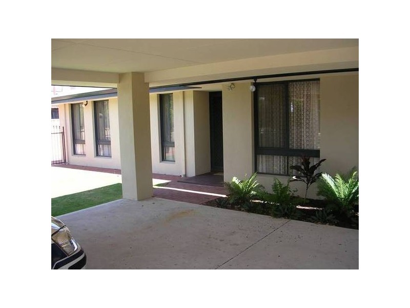 Eagle Crescent, Eaton WA 6232