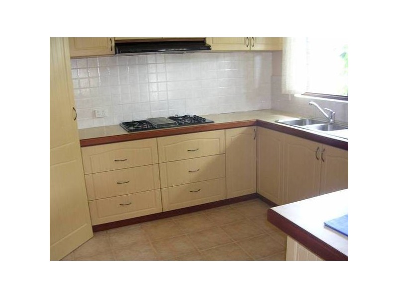 5 Sophia Place, Australind WA 6233