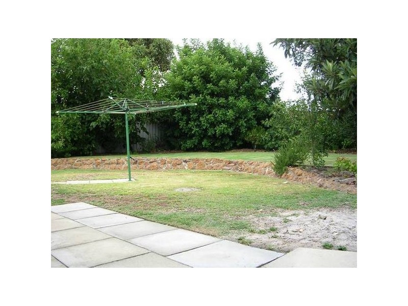 19 Woodley Road, Bunbury WA 6230