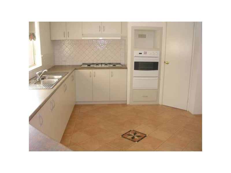 3 Bosberry Close, Eaton WA 6232