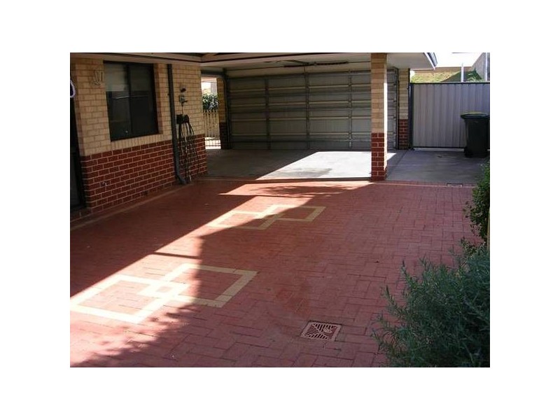 35 Parkfield Way, Australind WA 6233