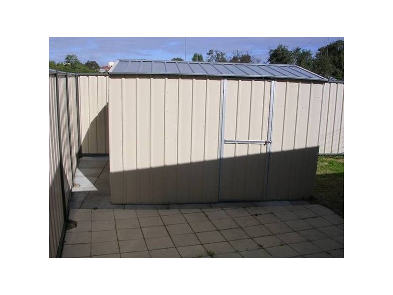 35 Parkfield Way, Australind WA 6233