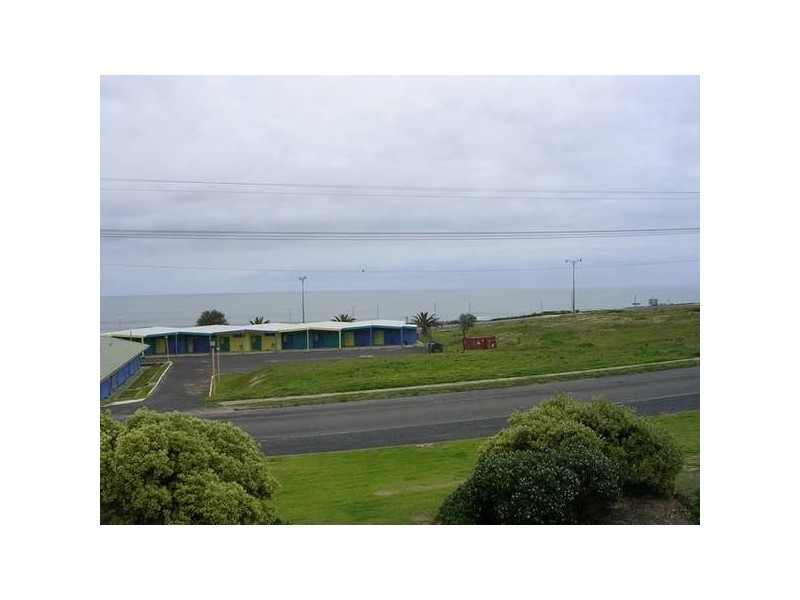 17/13 Upper Esplanade, Bunbury WA 6230