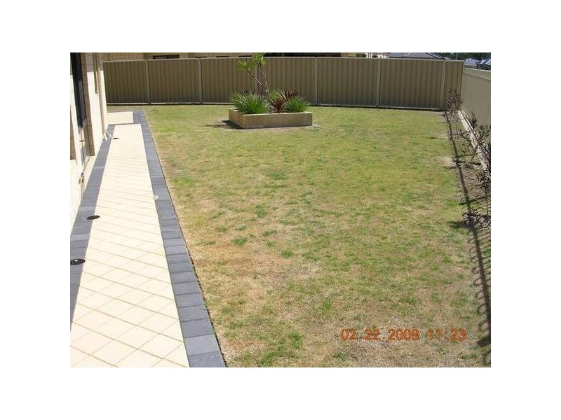 2 Fairhill Road, Australind WA 6233