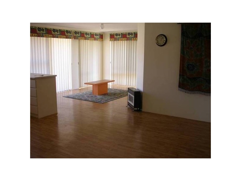 1/11 Mistletoe Court, Bunbury WA 6230