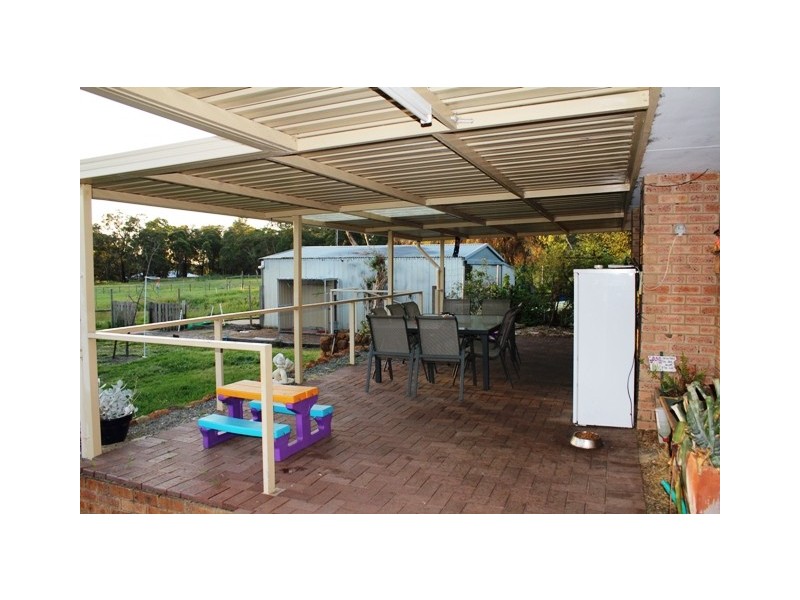 75 Salisbury Road, Cookernup WA 6220