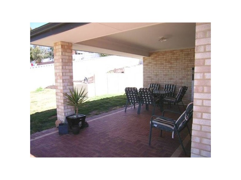 5 Trafalgar Rise, Australind WA 6233