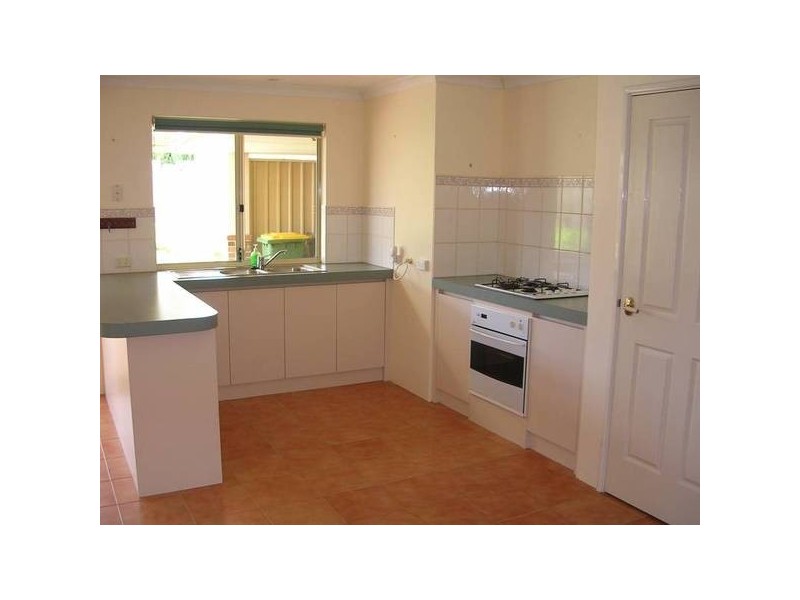 B/2 Shetland Place, Eaton WA 6232