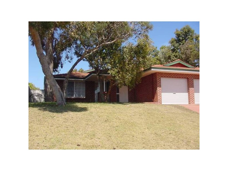 11 Emelia Place, Australind WA 6233