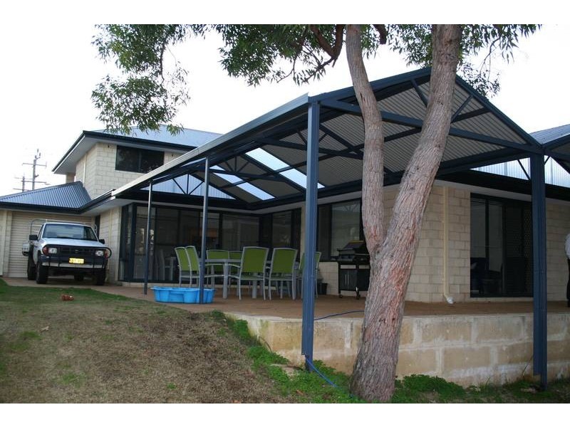 14 Barnes Avenue, Australind WA 6233