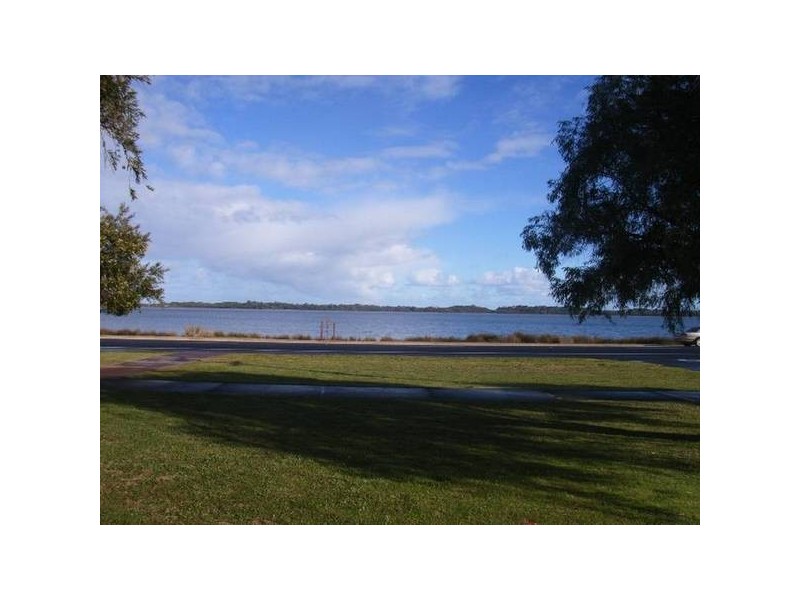 361 Old Coast Road, Australind WA 6233