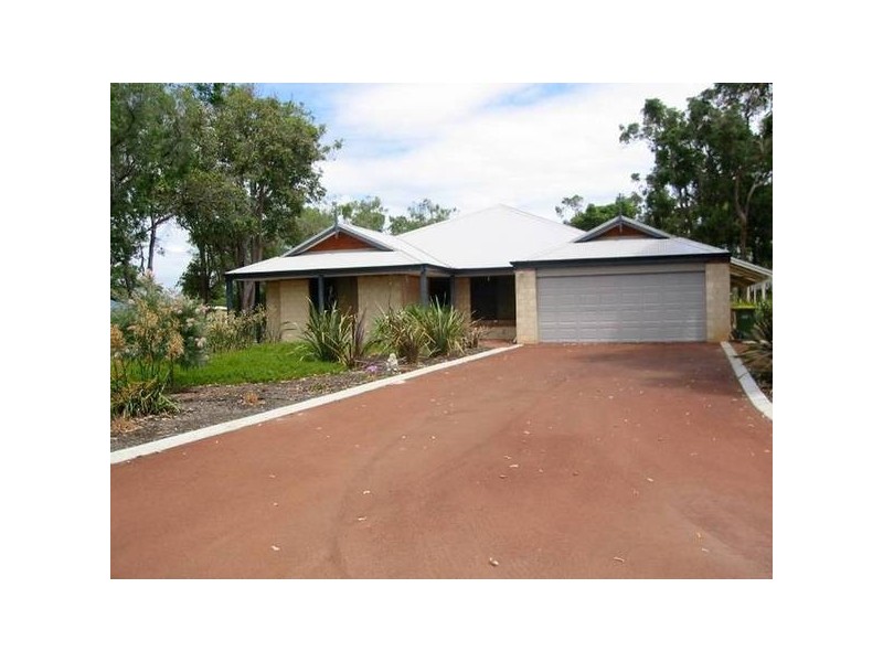 12 Grand Entrance, Australind WA 6233