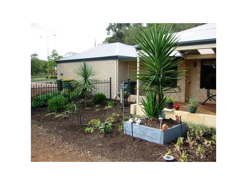 12 Grand Entrance, Australind WA 6233