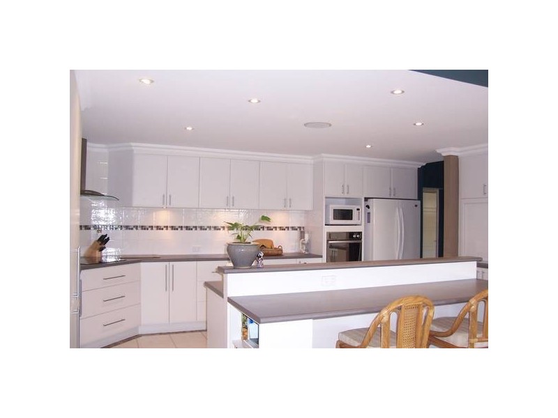 29 Carna Bay Road, Australind WA 6233