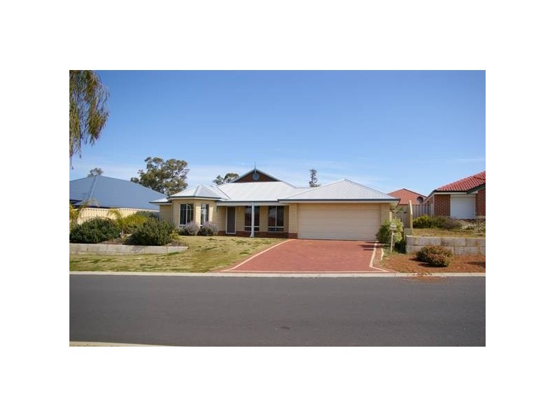 22 Kularda Road, Dalyellup WA 6230