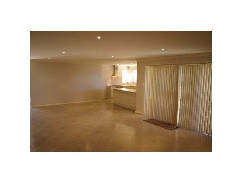 12 Coverley Drive, Collie WA 6225