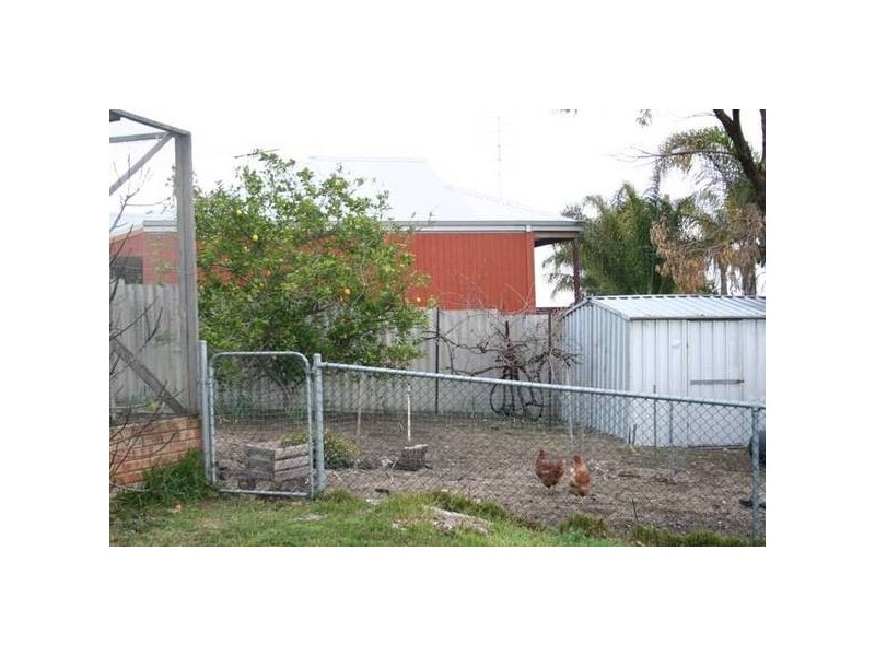 6 Hockins Place, Australind WA 6233